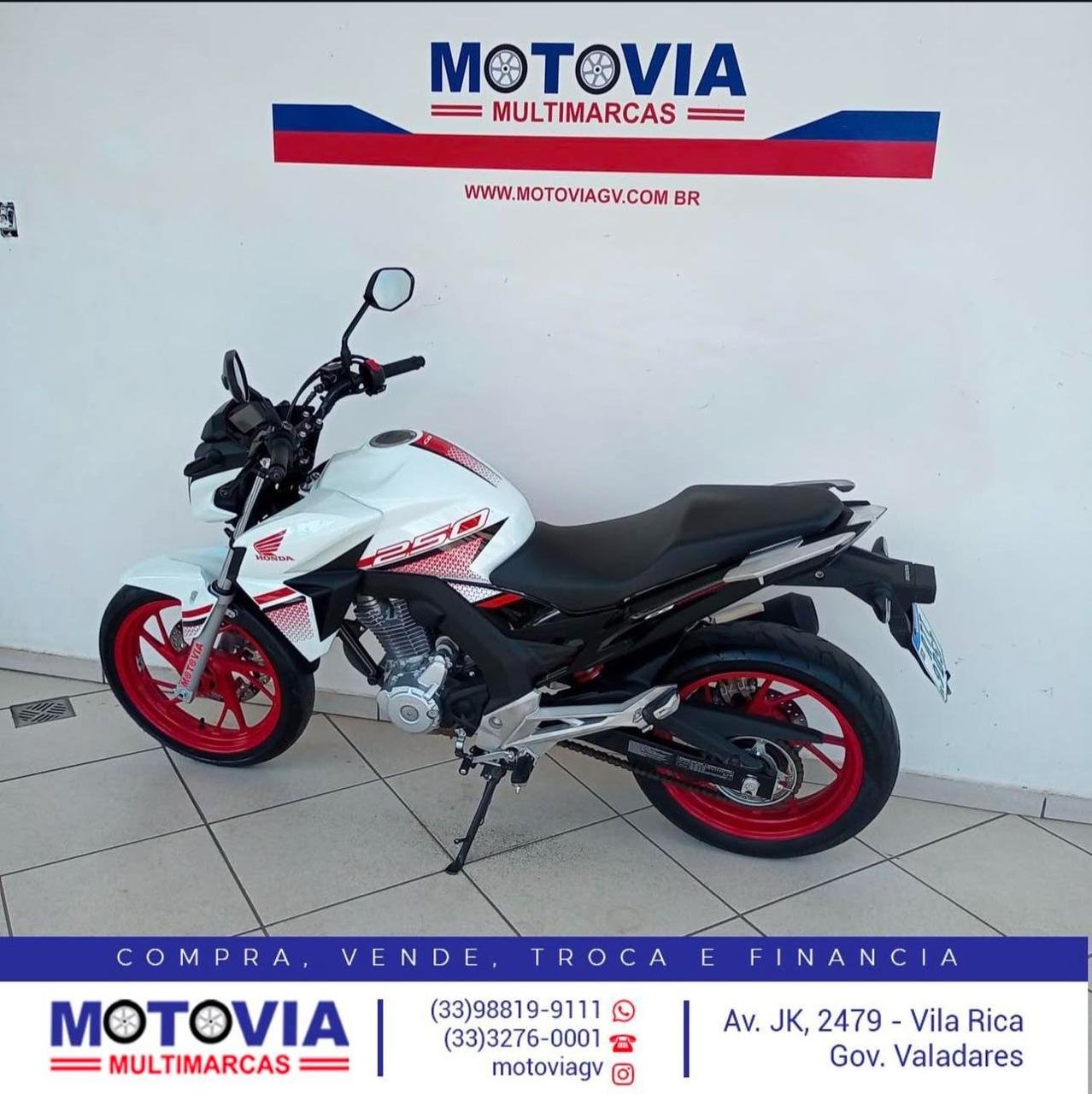 Imagem da moto